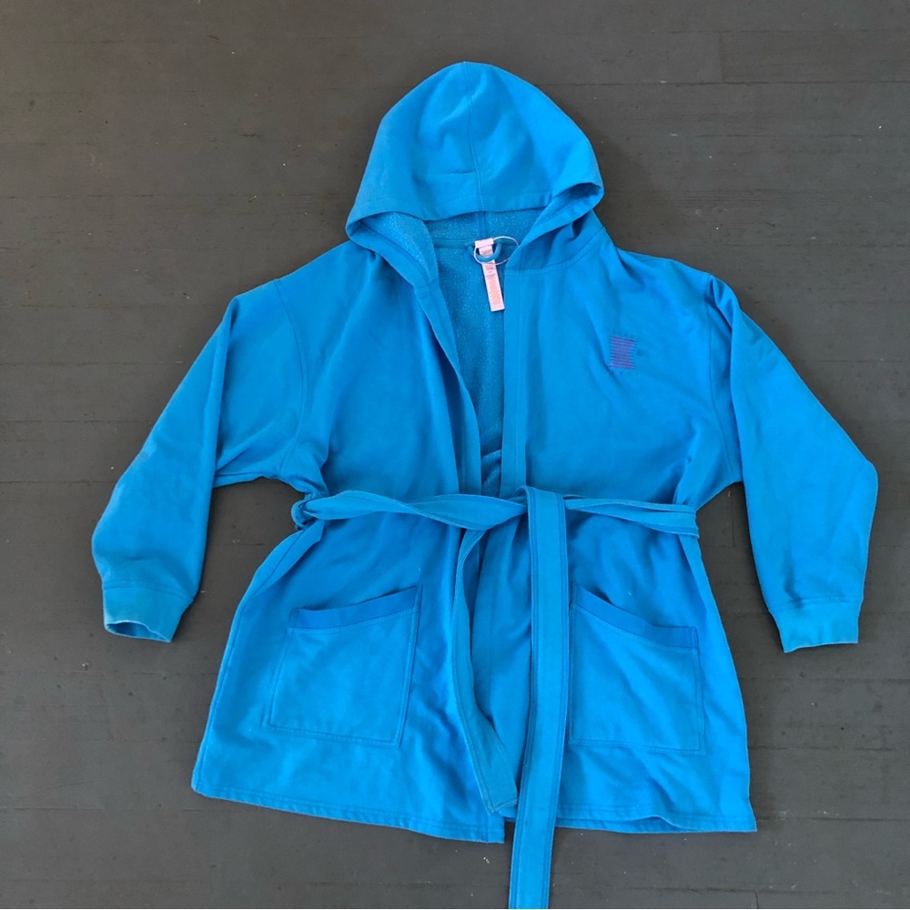 💙savage Xfenty robe💙